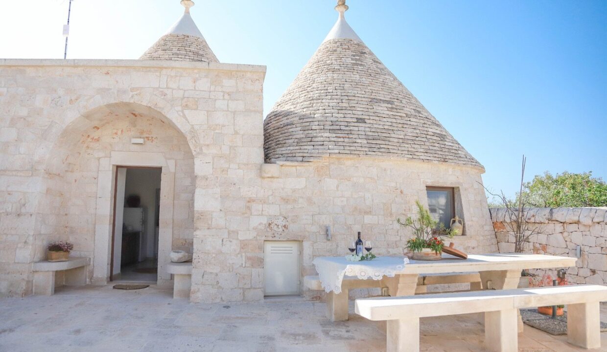 Trulli-Calella-Locorotondo-34