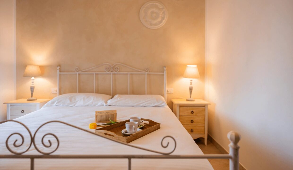 solo-letto-matrimoniale-standard-2-palazzo-de-luca